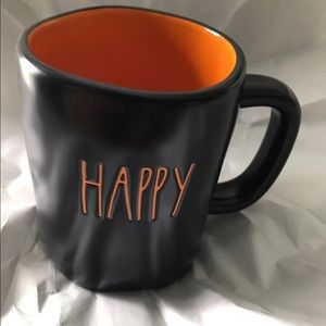 Rae Dunn ‘HAPPY HALLOWEEN’ double sided mug